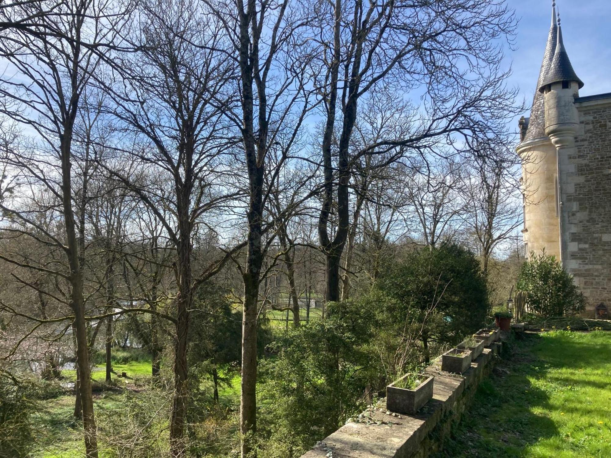 Mazette! Le Chateau Niort
